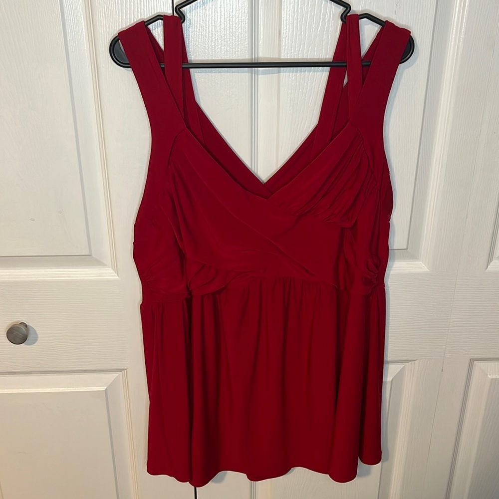 Torrid Red empire waist Top sz 4